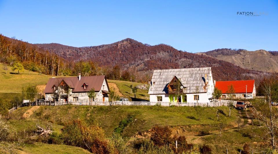 Guesthouse Alpini Lepushe المظهر الخارجي الصورة