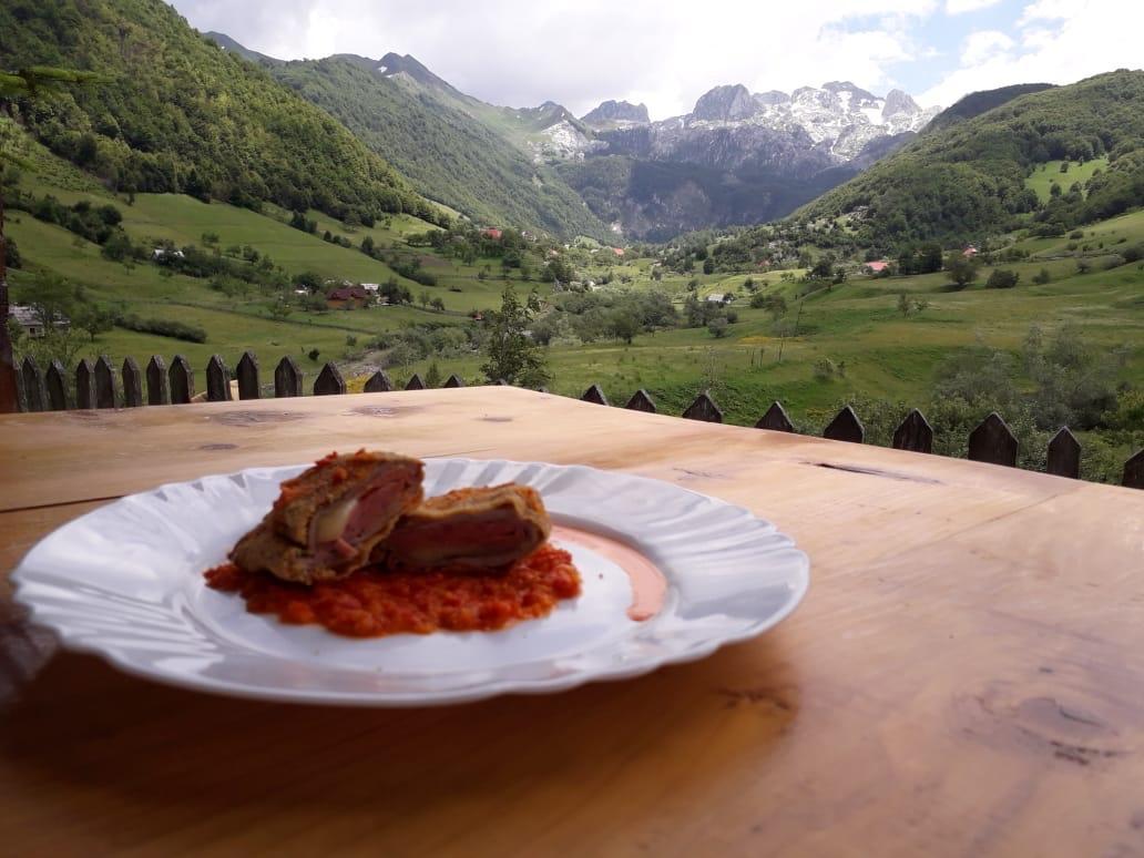 Guesthouse Alpini Lepushe المظهر الخارجي الصورة