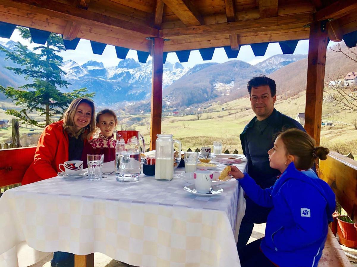 Guesthouse Alpini Lepushe المظهر الخارجي الصورة